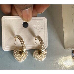 Gold-Plated Pearly Heart Hoop Earrings With Elegant Design Bridal Going Out NWT